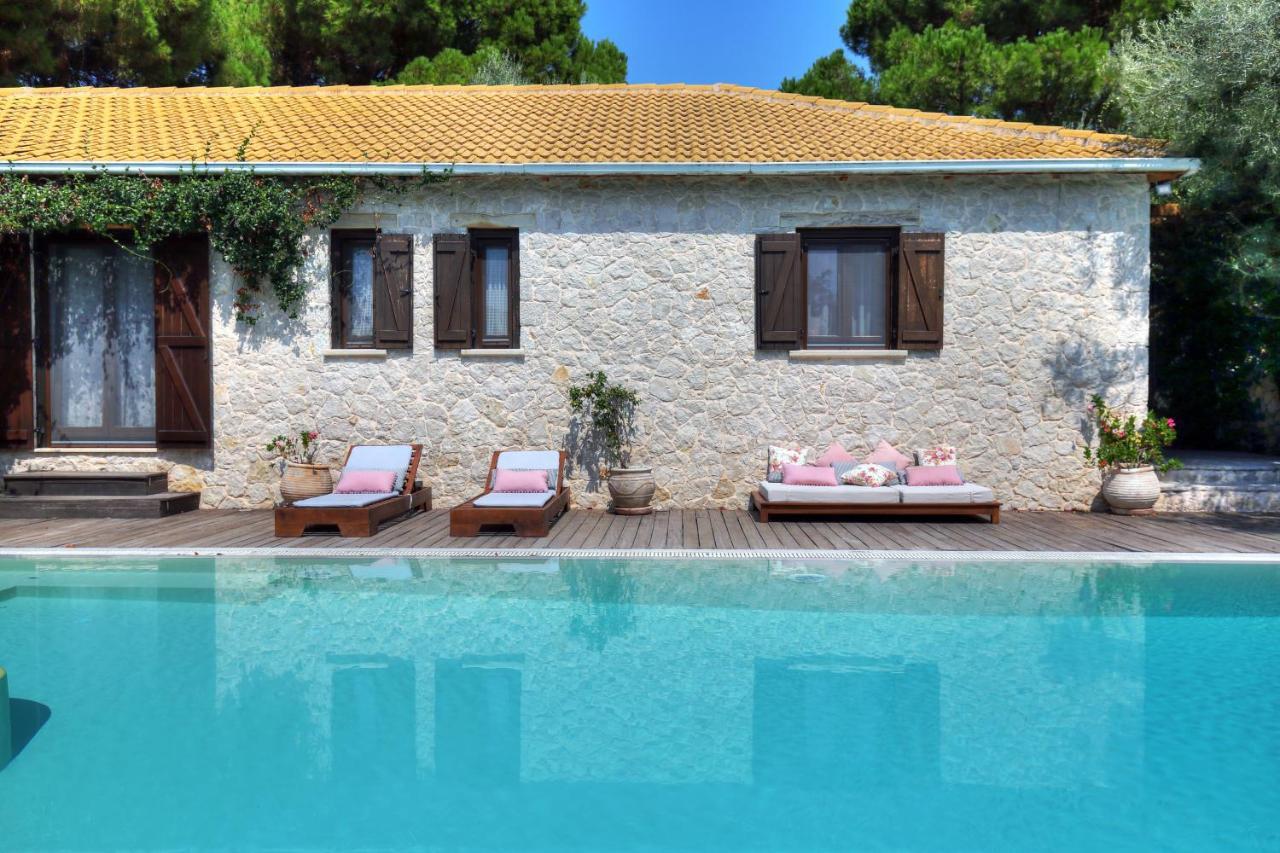 Villa Arenaria Leucadia à Lefkáda Extérieur photo